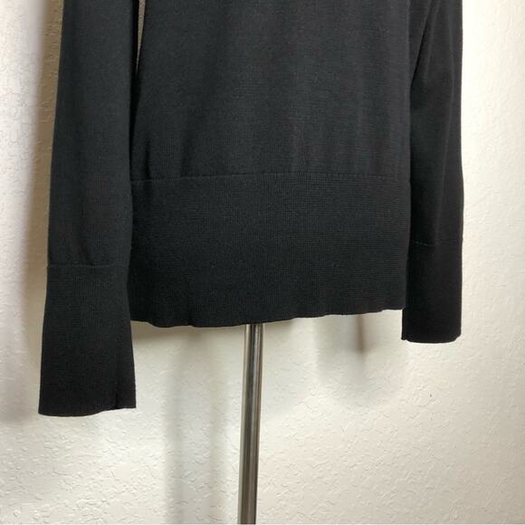 Cabi Switch black v neck full zip front cardigan sweater size Medium #5453 - Picture 12 of 16